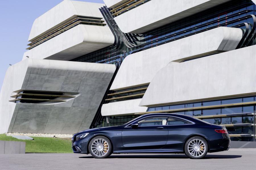  Mercedes-Benz S65 AMG Coupe 2014 года  (фото 14 из 41)